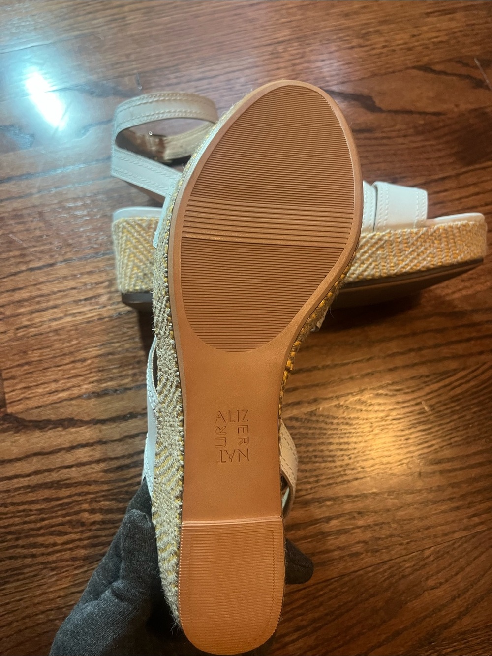 Naturalizer Leather Espadrille Wedge Sandals White Size 10M - Picture 4 of 10